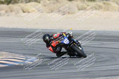 media/Dec-07-2025-CVMA (Sun) [[3e7d2de5dc]]/Race 7-Formula Lightweight Twins Shootout/